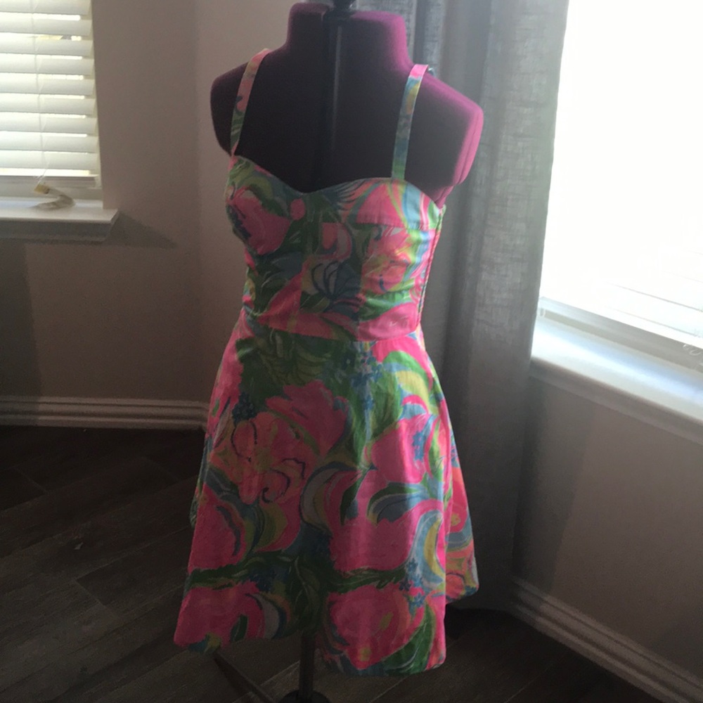 Lily Pulitzer dress with pockets